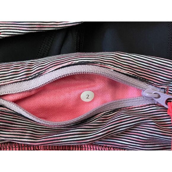 Lululemon $125 Women's Pace Setter Pleated Skirt Solid Floral Size 2 - Picture 8 of 8